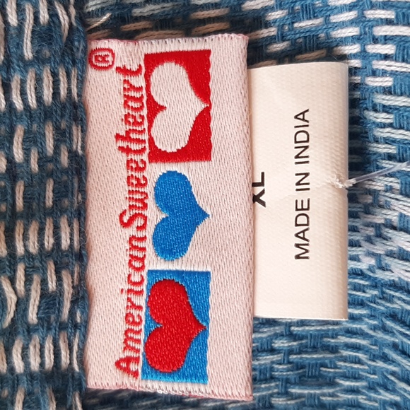 Women"s XL Light Blue Striped V Neck Shirt With Half Button Up Front - Picture 2 of 13